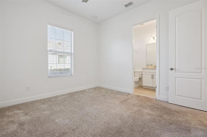 Image No.25-4 Bed House for sale