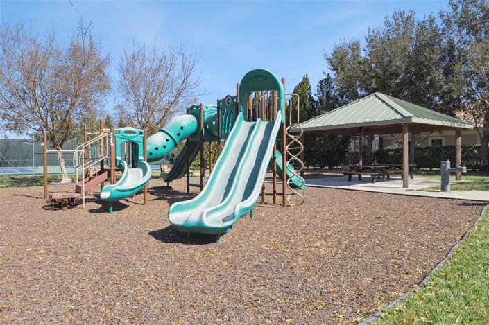 Image No.40-4 Bed House for sale