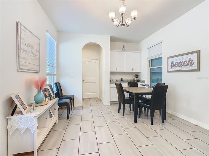 Image No.10-4 Bed House for sale