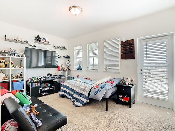 Image No.15-4 Bed House for sale