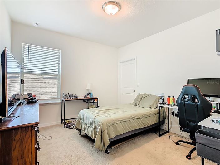 Image No.18-4 Bed House for sale