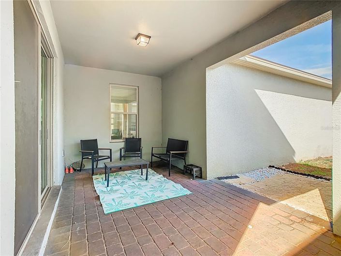 Image No.25-4 Bed House for sale