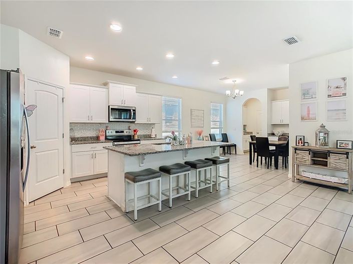 Image No.7-4 Bed House for sale