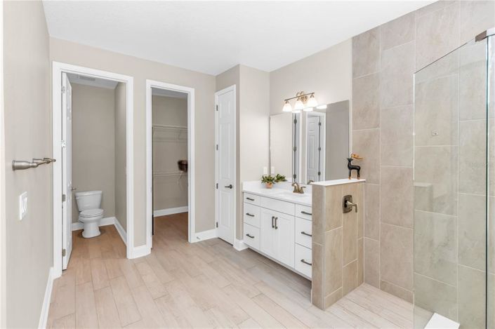 Image No.20-4 Bed House for sale