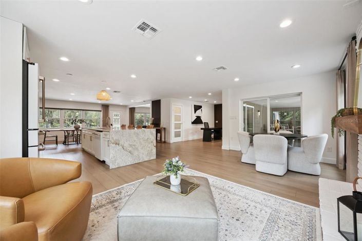 Image No.36-3 Bed House for sale