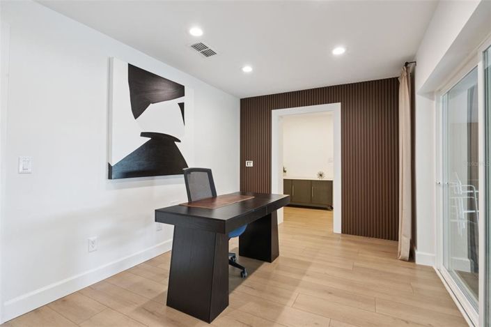 Image No.43-3 Bed House for sale