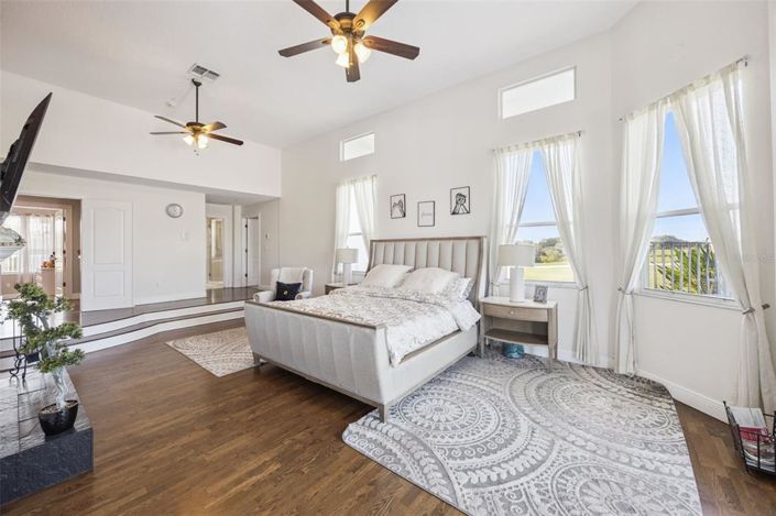 Image No.27-5 Bed House for sale