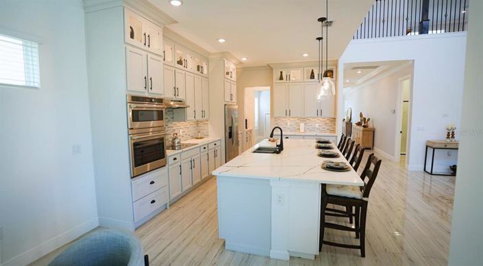 Image No.21-6 Bed House for sale