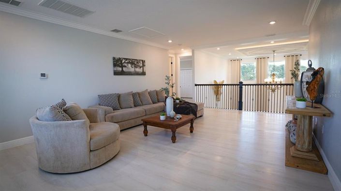 Image No.25-6 Bed House for sale