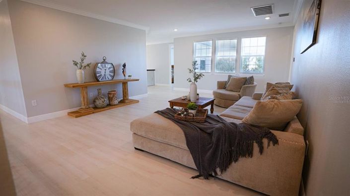 Image No.33-6 Bed House for sale