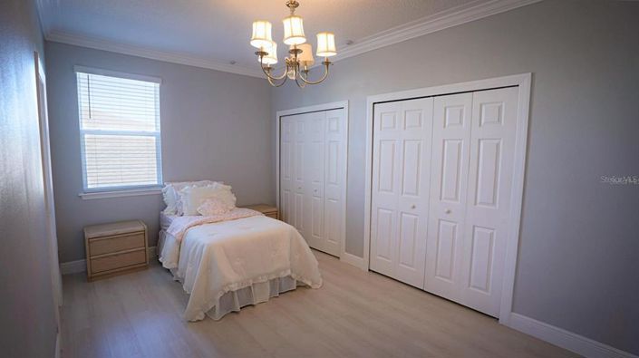 Image No.34-6 Bed House for sale