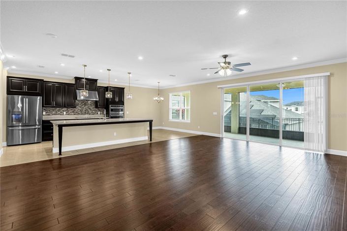 Image No.10-5 Bed House for sale