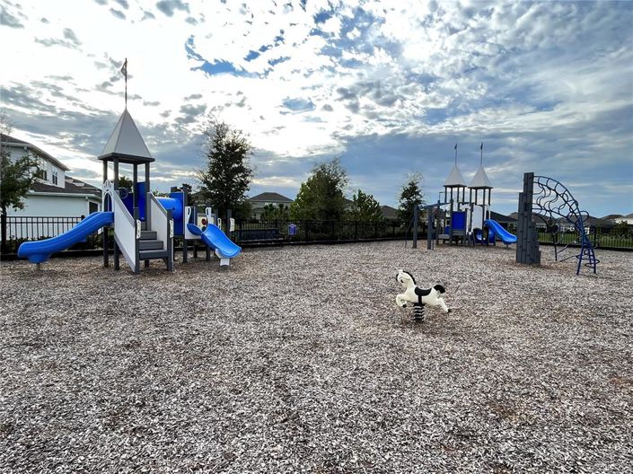 Image No.55-5 Bed House for sale