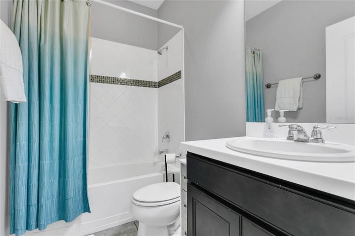 Image No.13-3 Bed Townhouse for sale