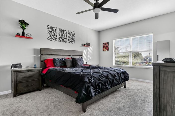 Image No.9-3 Bed Townhouse for sale