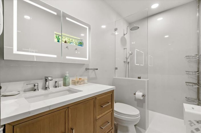 Image No.15-3 Bed House for sale