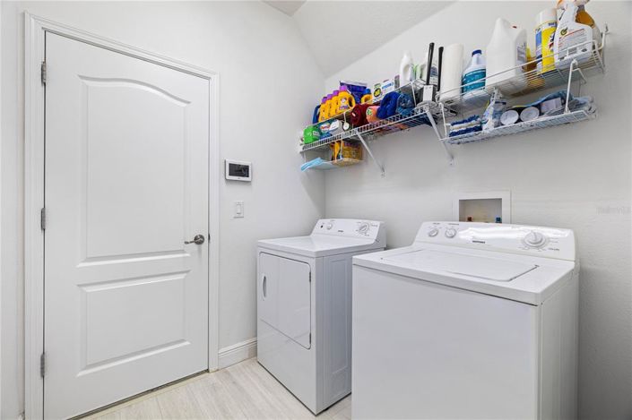 Image No.19-5 Bed House for sale