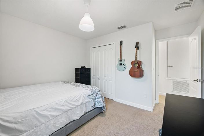 Image No.30-5 Bed House for sale