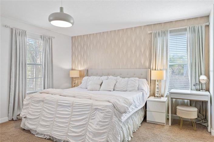 Image No.37-5 Bed House for sale