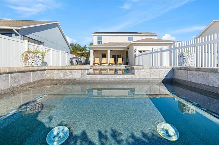 Image No.53-5 Bed House for sale