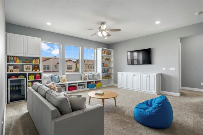 Image No.19-5 Bed House for sale