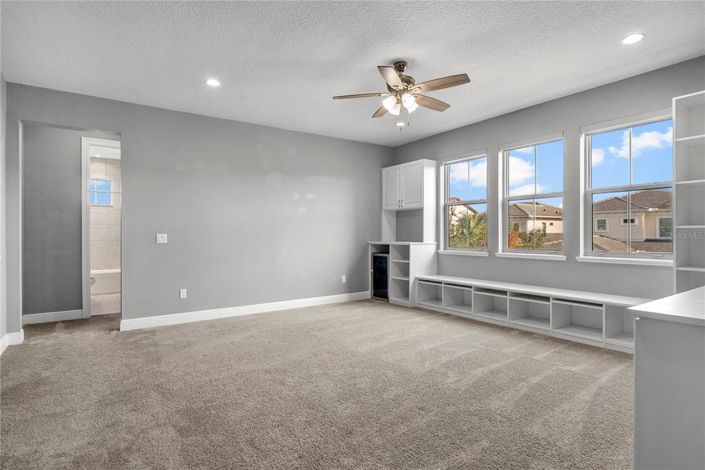 Image No.21-5 Bed House for sale