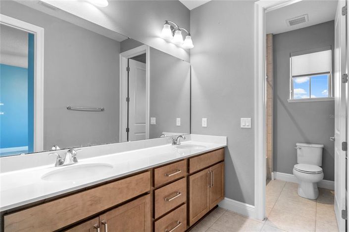 Image No.37-5 Bed House for sale