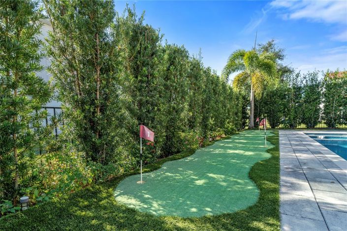 Image No.44-5 Bed House for sale