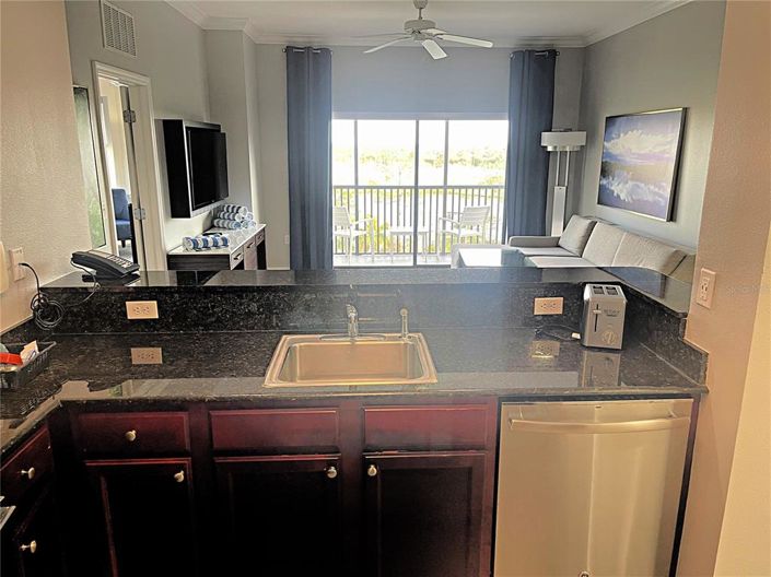 Image No.10-3 Bed Apartment for sale