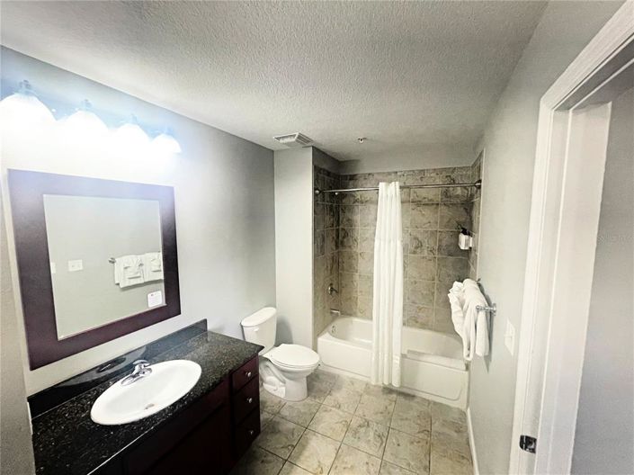 Image No.25-3 Bed Apartment for sale