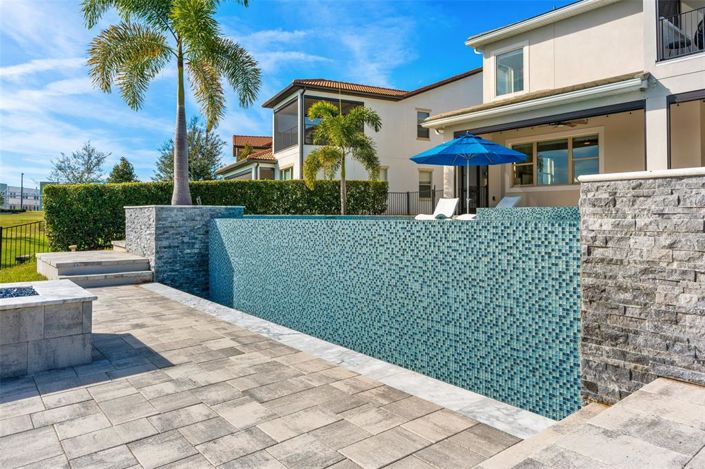 Image No.21-5 Bed House for sale