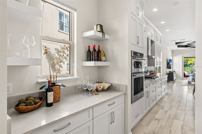 Image No.7-5 Bed House for sale