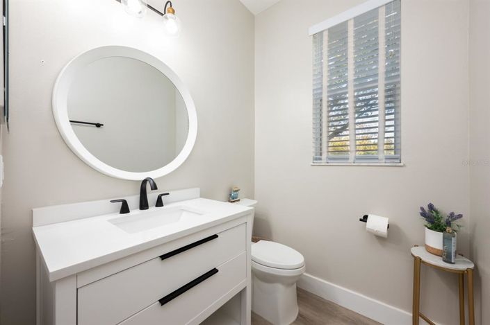 Image No.19-3 Bed Townhouse for sale