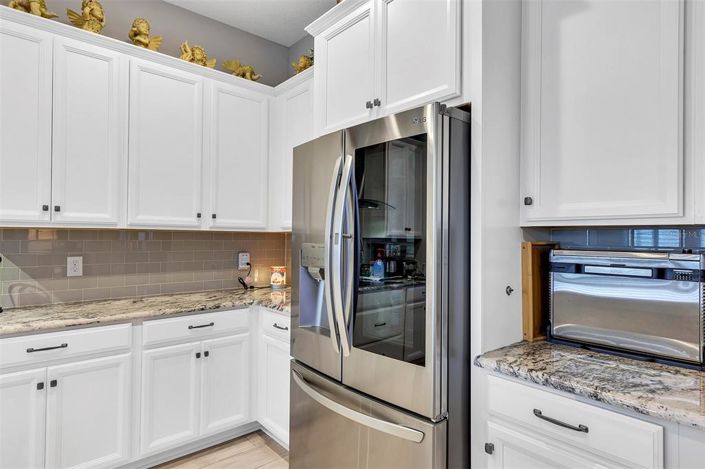 Image No.17-5 Bed House for sale