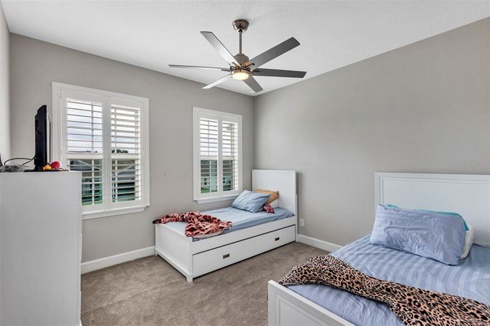 Image No.34-5 Bed House for sale