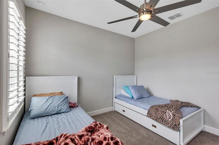 Image No.35-5 Bed House for sale