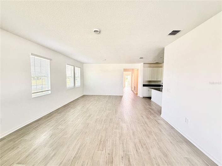 Image No.7-Maison de 4 chambres à vendre à Saint John