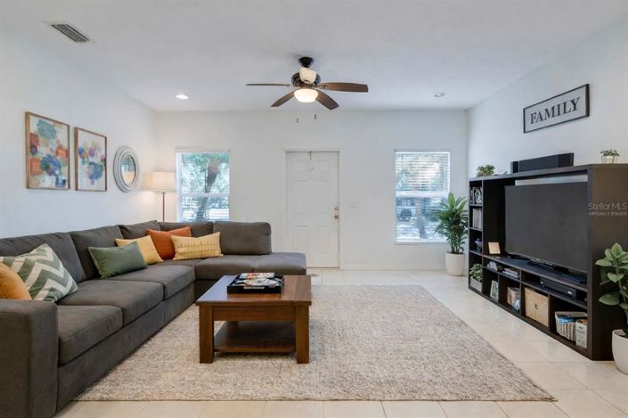 Image No.3-Maison de ville de 2 chambres à vendre à Saint John