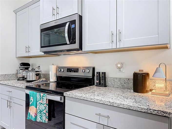 Image No.17-4 Bed House for sale