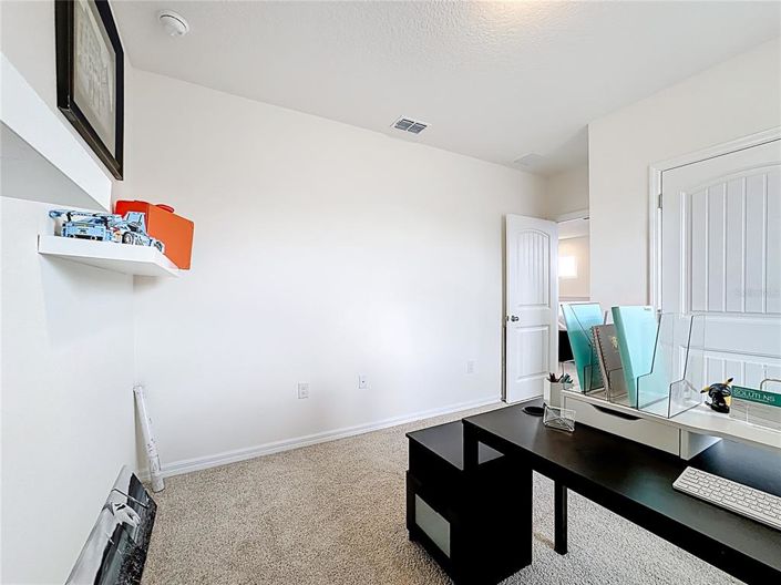 Image No.26-4 Bed House for sale