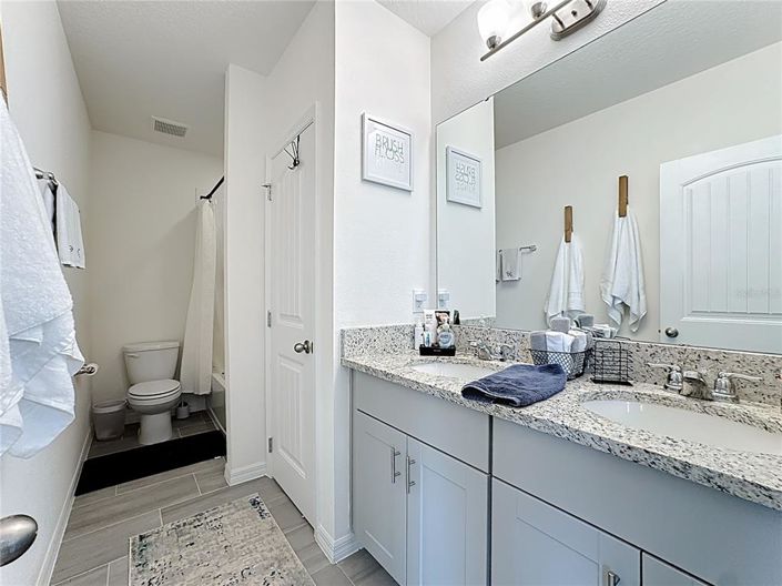 Image No.32-4 Bed House for sale