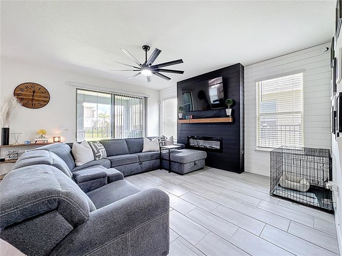 Image No.7-4 Bed House for sale