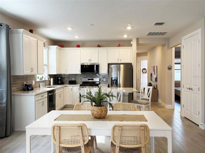 Image No.12-2 Bed Villa for sale