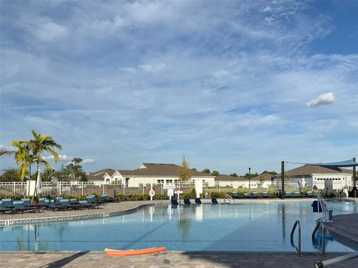 Image No.35-2 Bed Villa for sale