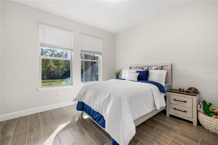 Image No.15-4 Bed House for sale