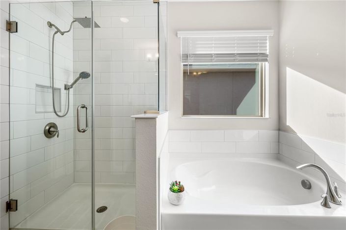 Image No.23-4 Bed House for sale