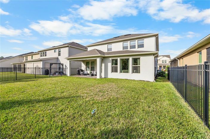 Image No.25-4 Bed House for sale