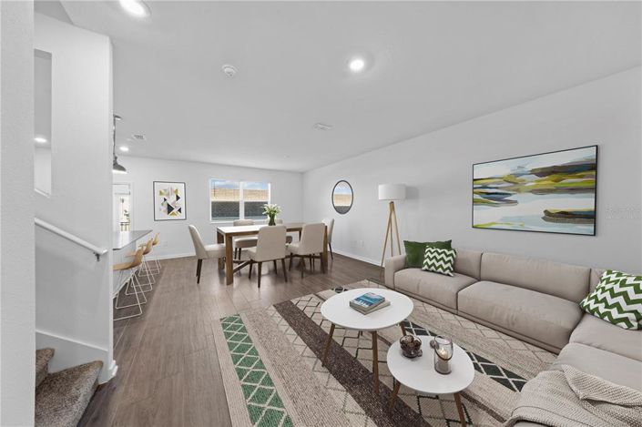 Image No.15-4 Bed Townhouse for sale