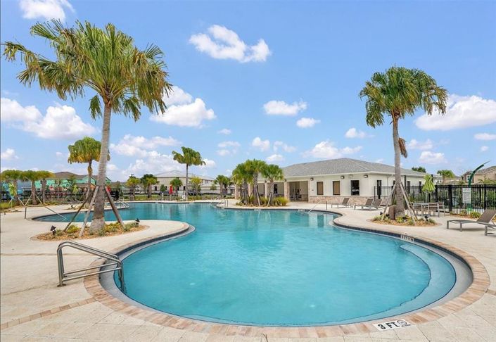 Image No.59-4 Bed Townhouse for sale