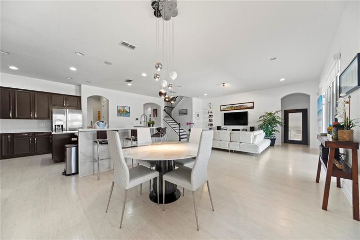 Image No.21-4 Bed House for sale